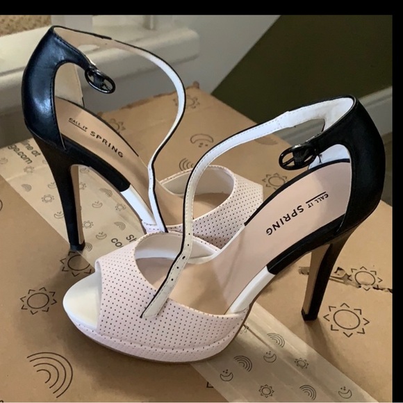 Call it spring platform heels - Picture 4 of 5